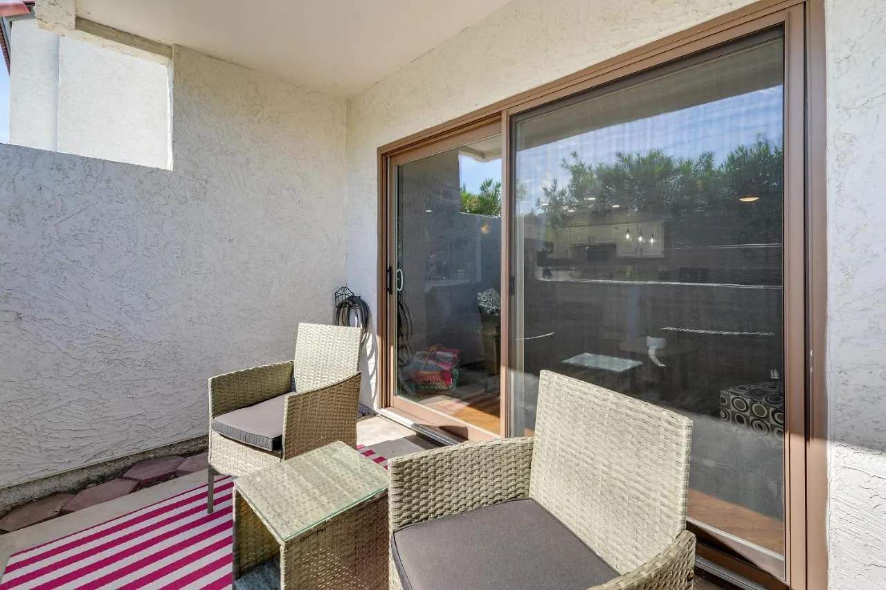 Apartament Modern Scottsdale Oasis With Patio And Pool Access 0*,  Stany Zjednoczone Ameryki